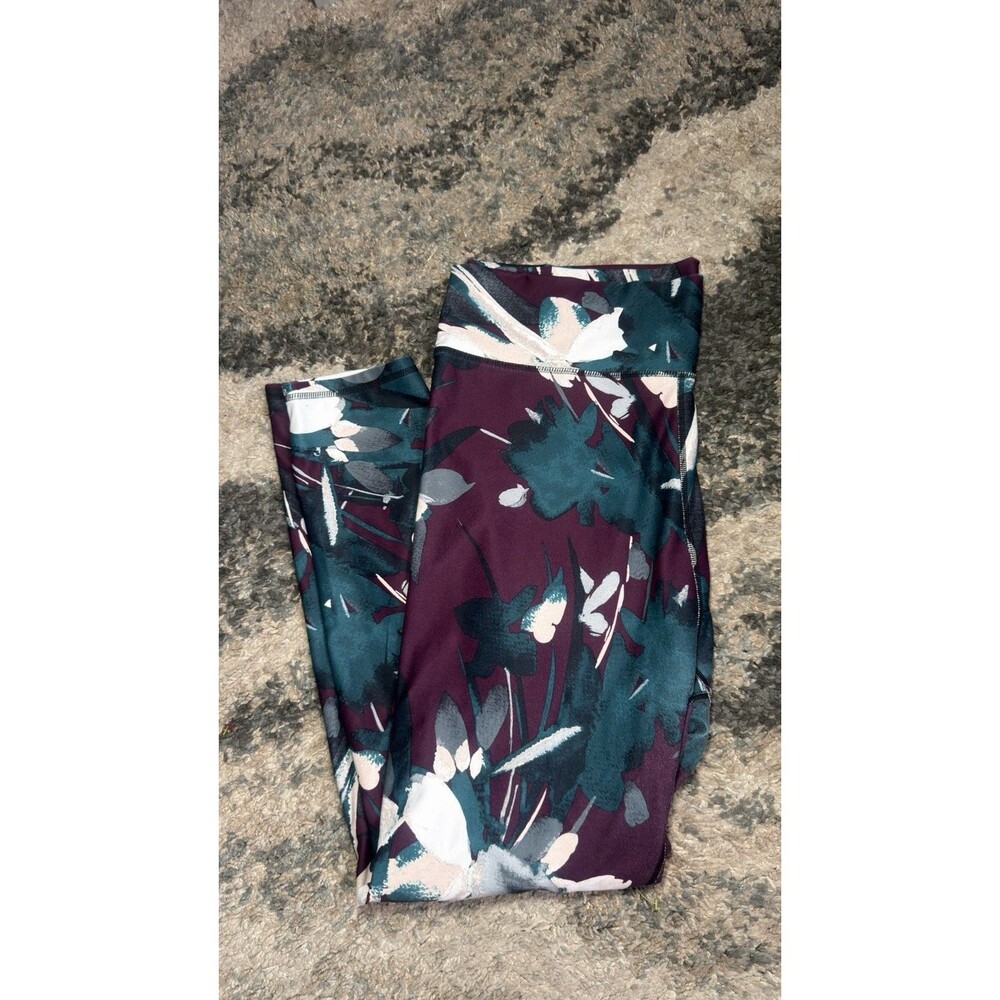 Fabletics floral print high-waisted Activewear leggings Size 2x